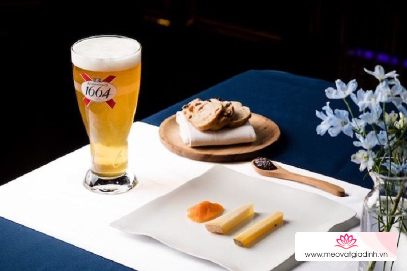 Cách thưởng thức bia Kronenbourg 1664