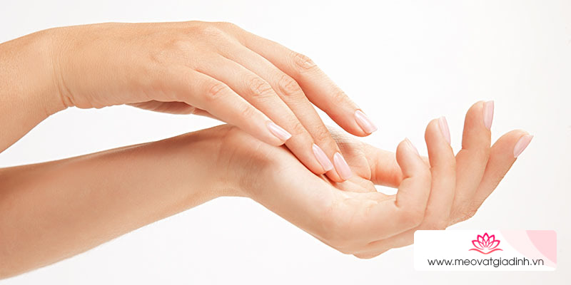 Sử dụng nguyên liệu chất lượng cao, đảm bảo an toàn cho da tay.