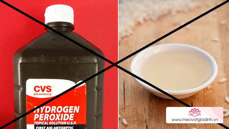 Hydrogen peroxide và giấm