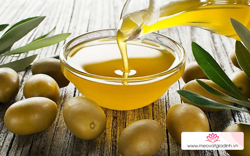 Có nên sử dụng dầu olive cho bé hay không?