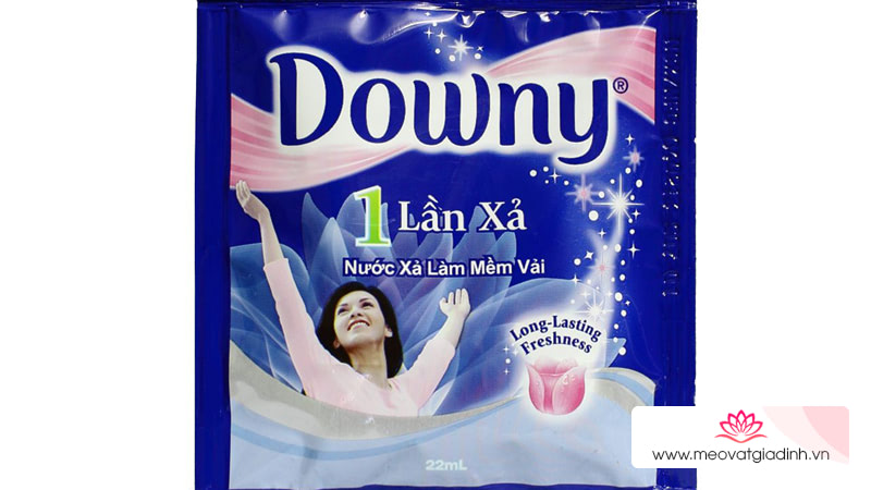 Các loại nước xả vải Downy