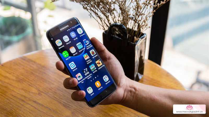 5 mẹo tuyệt vời dành cho siêu phẩm Galaxy S7 Edge