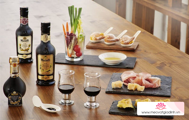 Giấm balsamic là gia vị tuyệt vời trong ẩm thực