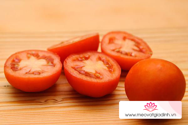 Bước 1 Sơ chế cà chua Cà chua nướng bằng lò nướng