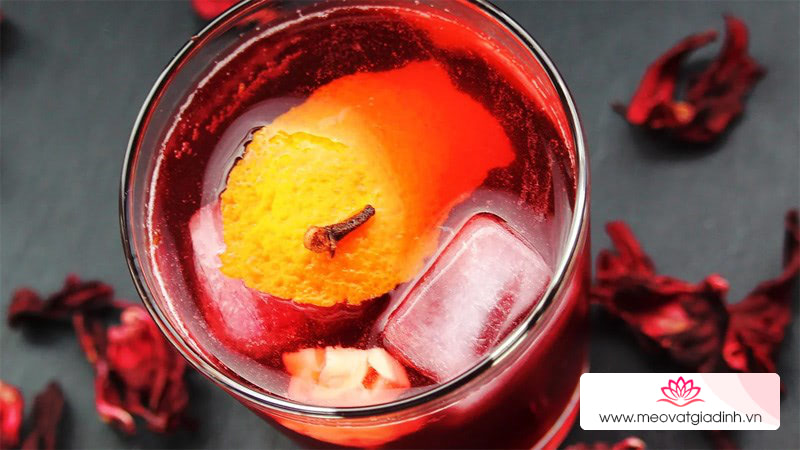 Sorrel Punch