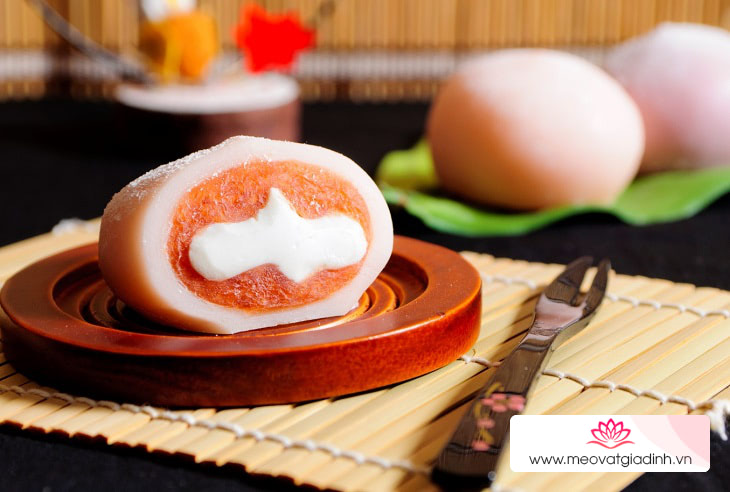 Bánh mochi truyền thống trông như thế nào? 