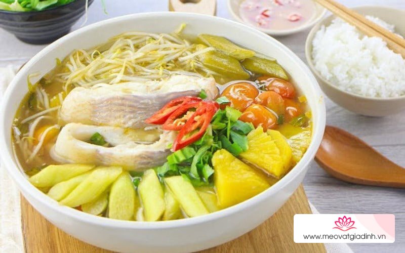 Canh chua cá diêu hồng