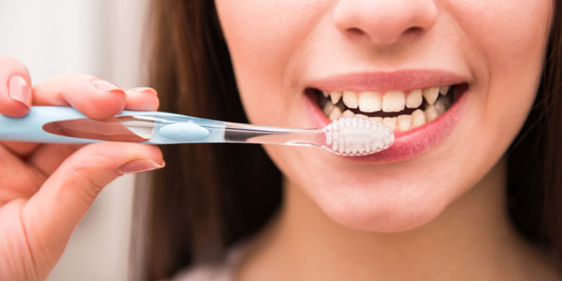 Mục đích của việc đánh răng là loại bỏ thức ăn và mảng bám