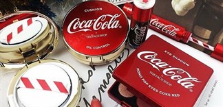 Cận cảnh bộ mỹ phẩm TheFaceShop x Coca Cola “nóng hổi” vừa mới ra mắt