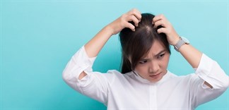 Cách phòng ngừa nấm tóc gây ngứa da đầu vào mùa mưa