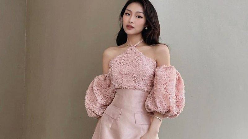 Áo croptop hồng cổ yếm