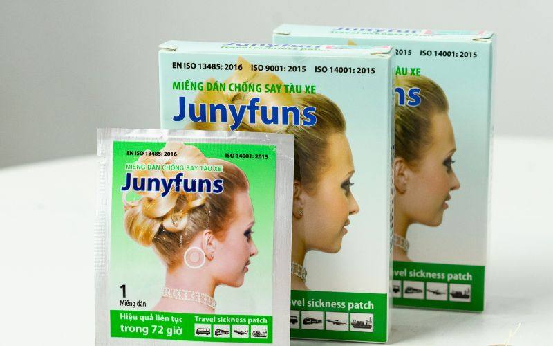 Miếng dán chống say tàu xe Junyfuns