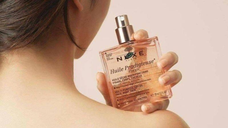 Review dầu dưỡng nước hoa Huile Prodigieuse Florale từ người dùng