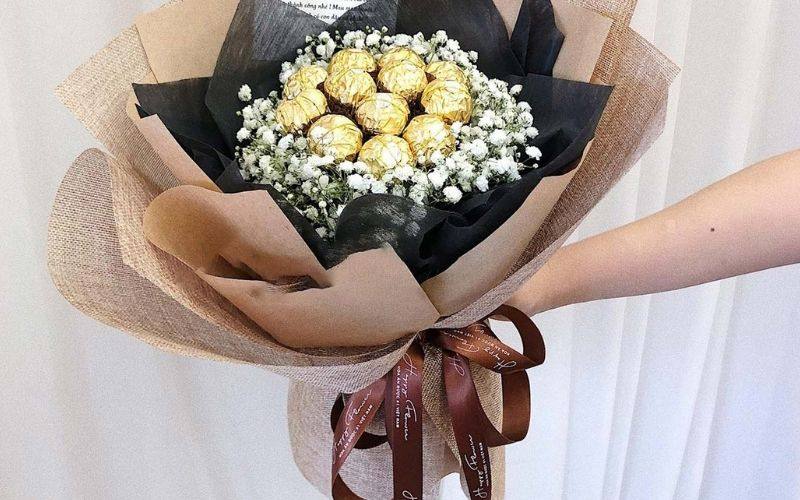 Hoa chocolate valentine dạng bó Ferrero Rocher