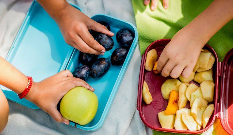 5 cách hiệu quả giúp con bạn tránh xa đồ ăn vặt không tốt cho sức khỏe